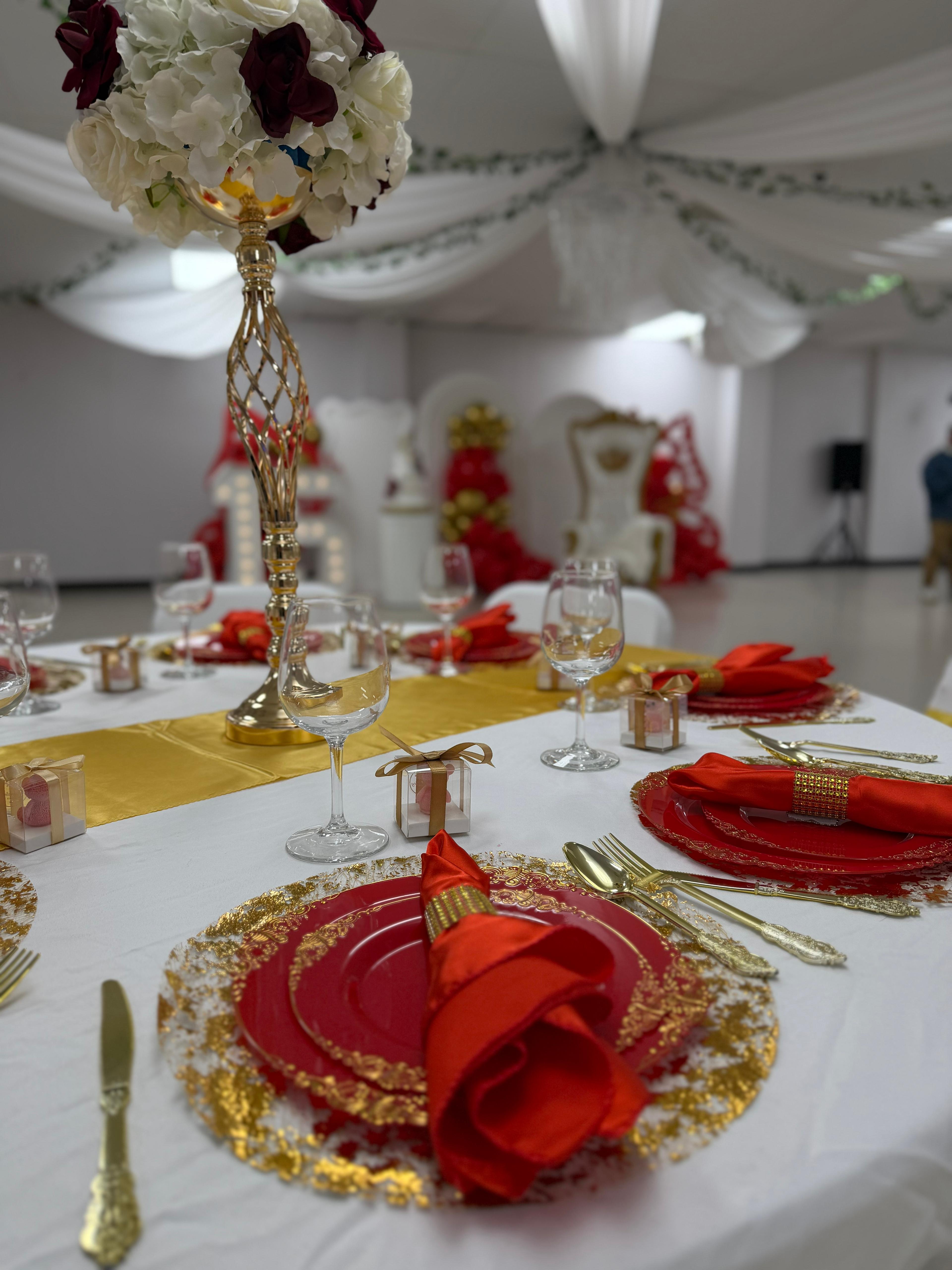 Dinnerware